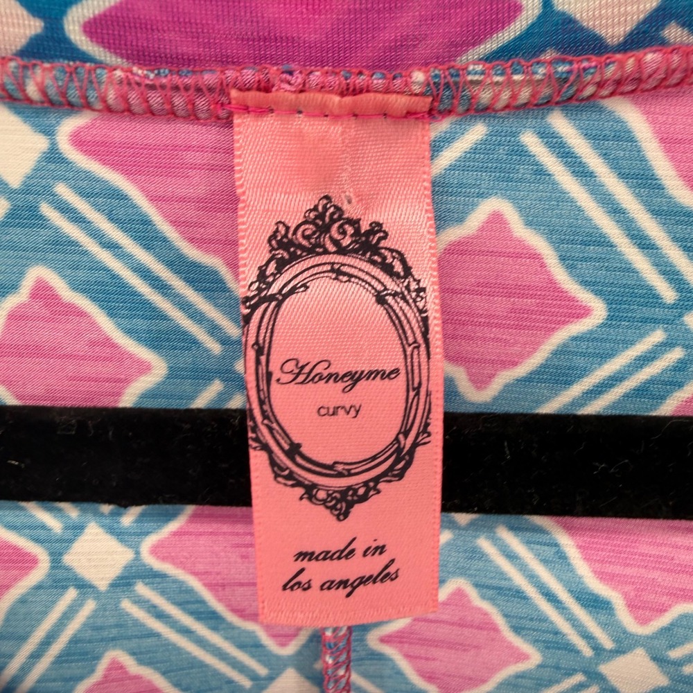 Honeyme Curvy Pink Blue Geometric Sharkbite Tunic Top V-Neck 3/4 Sleeve XL PAULA - Picture 4 of 7